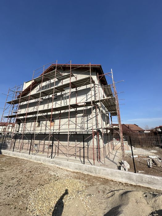 Schela metalica de inchiriat cu montaj
