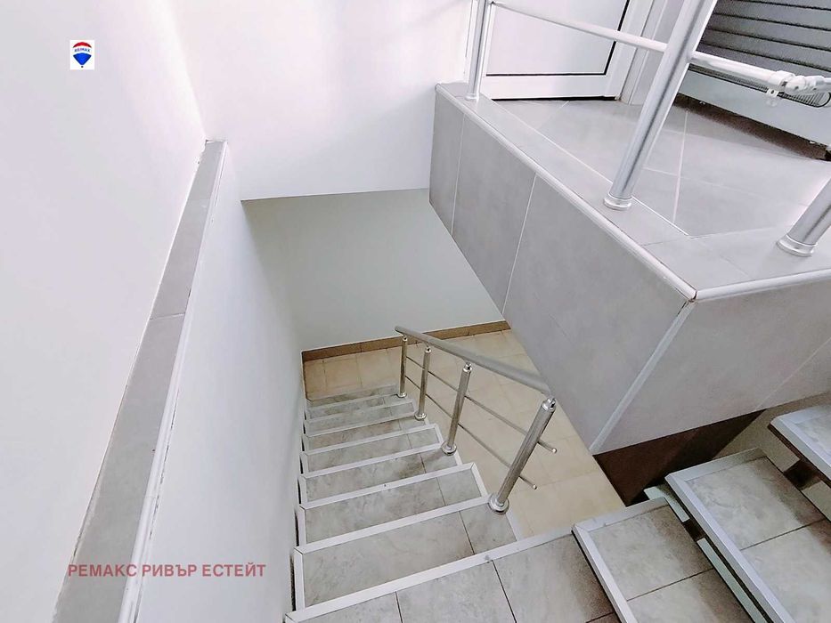 Дава се под наем Магазин в Русе, Здравец - 85 кв.м за 306 € - Снимка #9