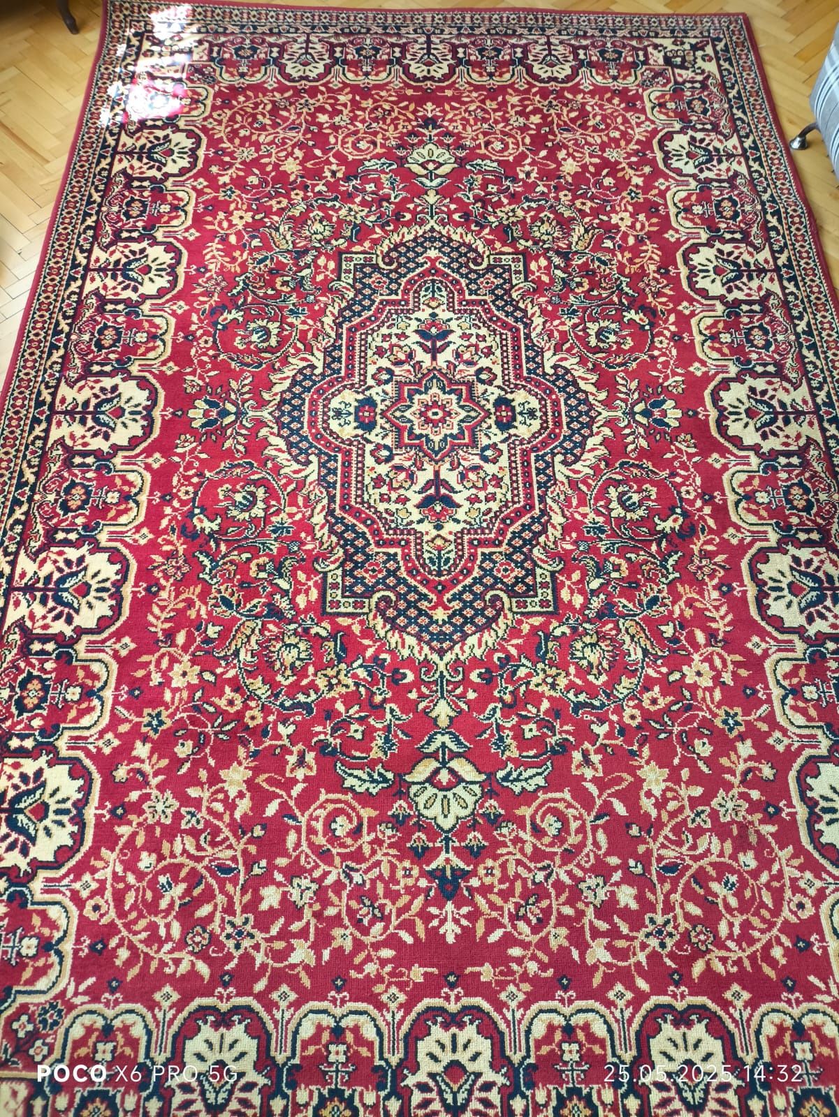Продам ковёр, 200*300 см.
