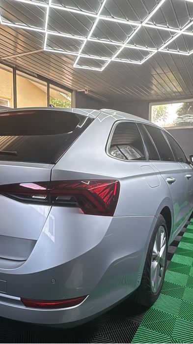Folieri geamuri auto omologate RAR