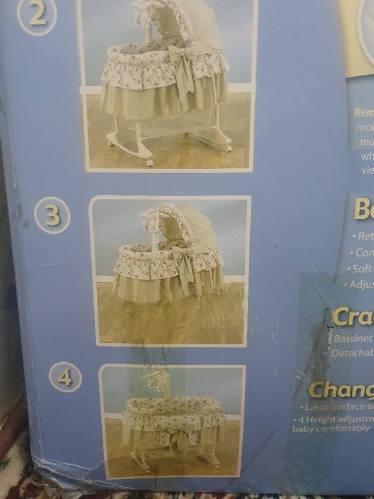 Bolalar krovati sotiladi