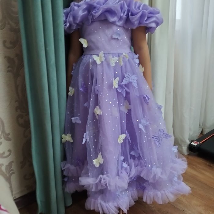 Платье новое не подошёл размер продаю связи со срочностью