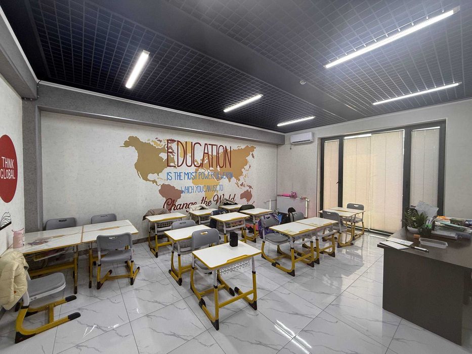 Сдается отдельно стоящие здание 3200м2 Алмазарский район