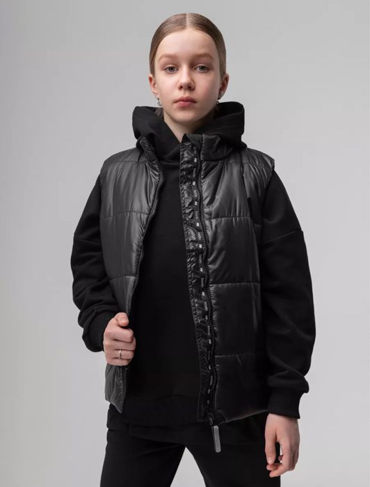 Продам жилет  BODO утепленный для детей