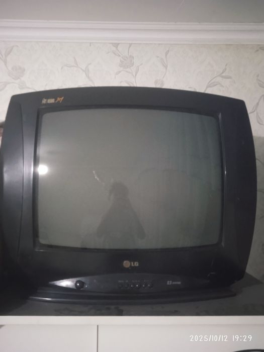 Телевизор жақсы сапада срочна сату керек болып тұр