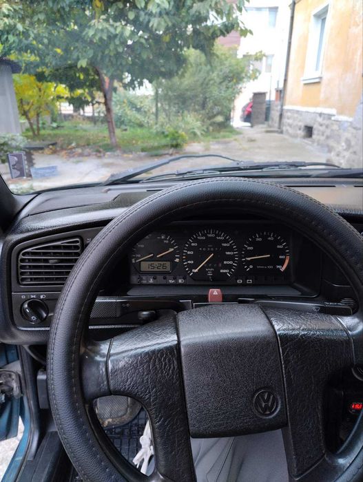 VW Passat 1.8 90hp