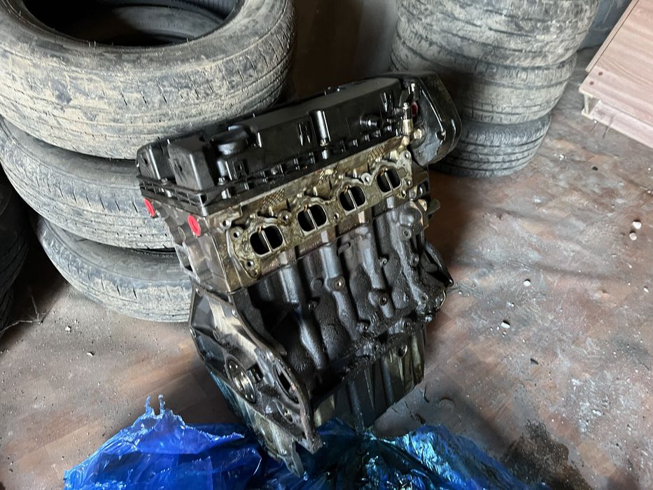 Продам двигатель на запчасти