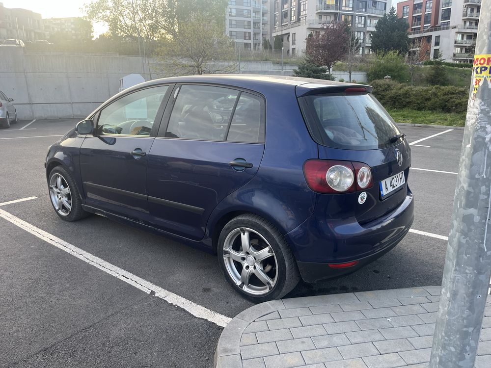 VW golf  5+ 2.0 дизел