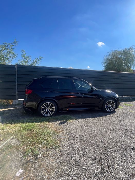 BMW X5 M50d 381CP • Panoramic • Piele • Pachet M Carbon • 2015