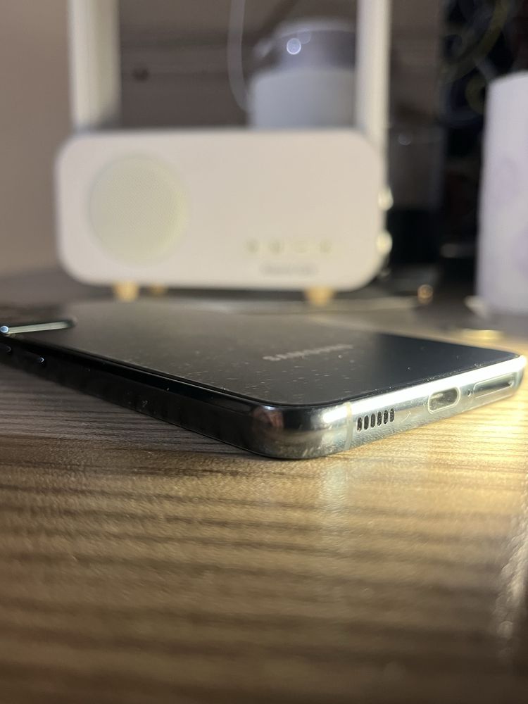 Samsung S22 128GB Светлозелено