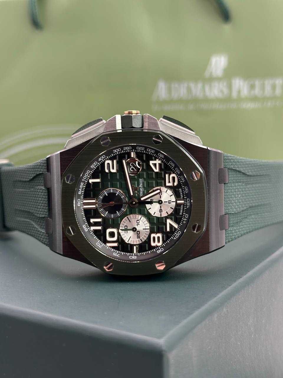 Audemars Piguet OFFSHORE Chronograph / Керамика / ХРОНОГРАФ
