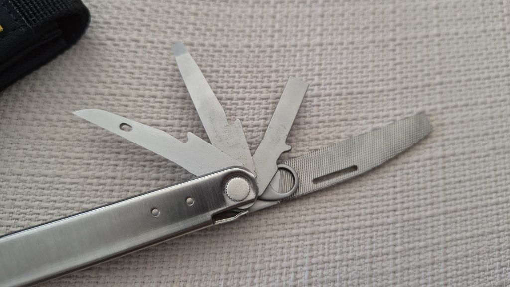 МУЛТИТУЛ  Leatherman