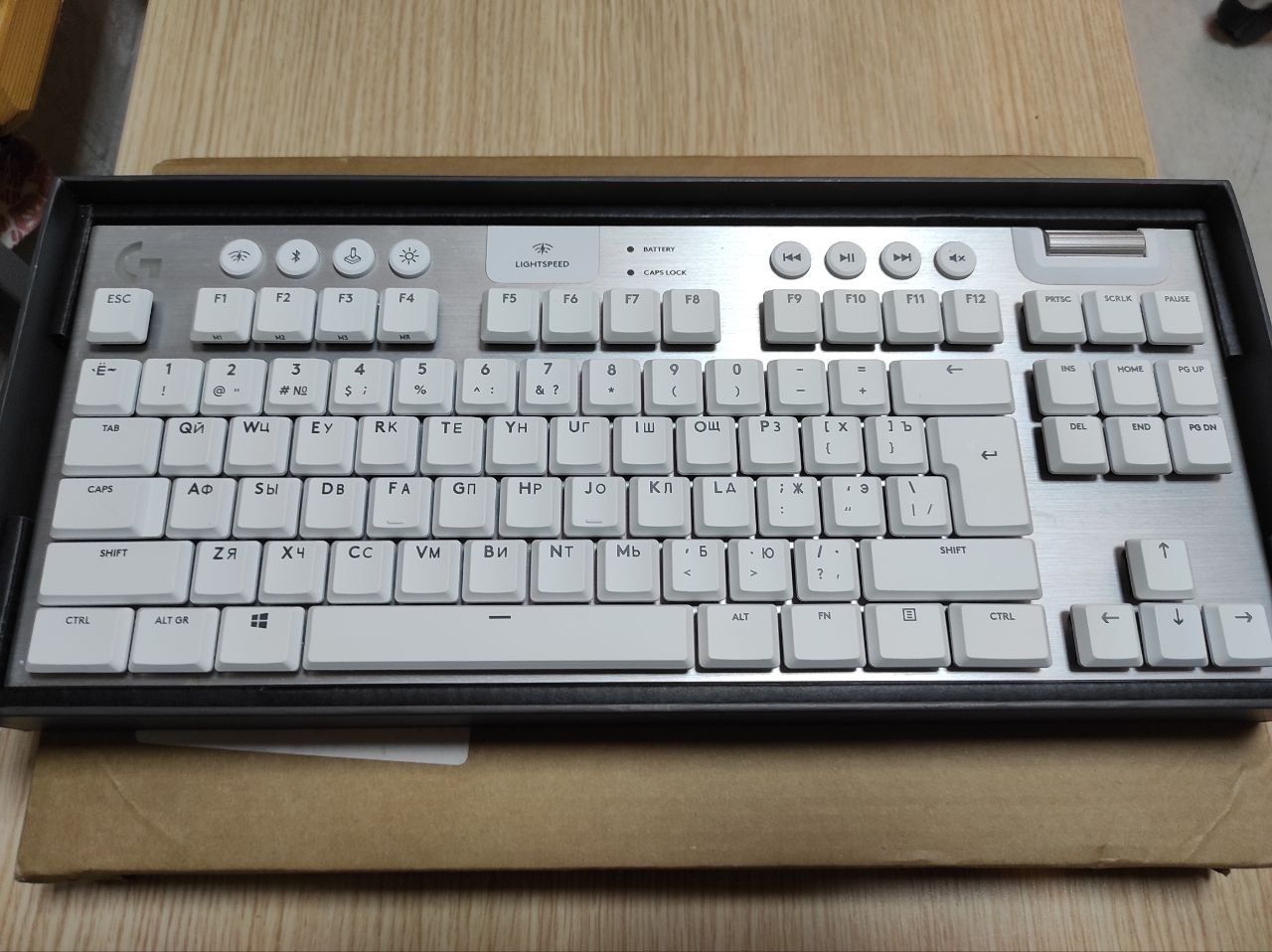 Игровая Клавиатура Logitech G915 TKL Lightspeed