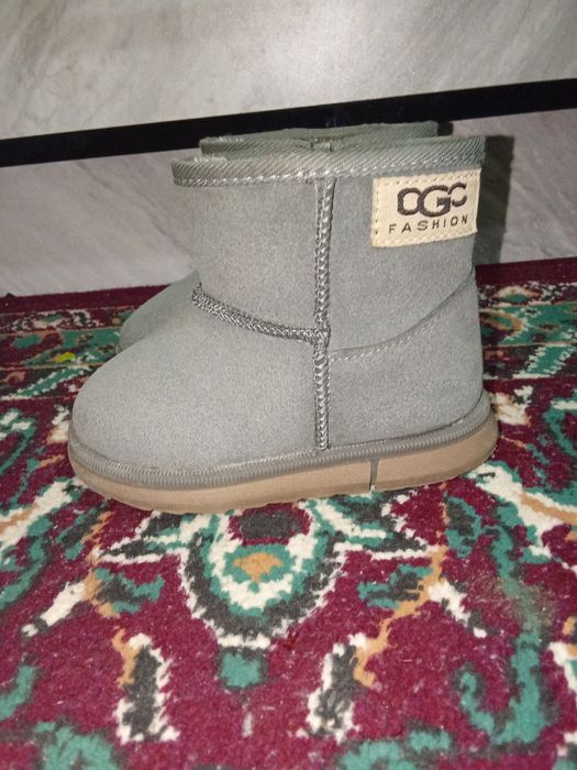 Детская обувь угги 23