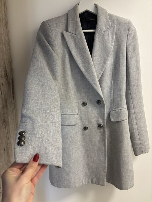 Sacou Zara lung, cambrat,modern si calitativ - impecabil - marime S/36