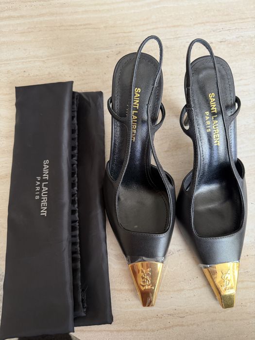 Yves Saint Laurent токчета