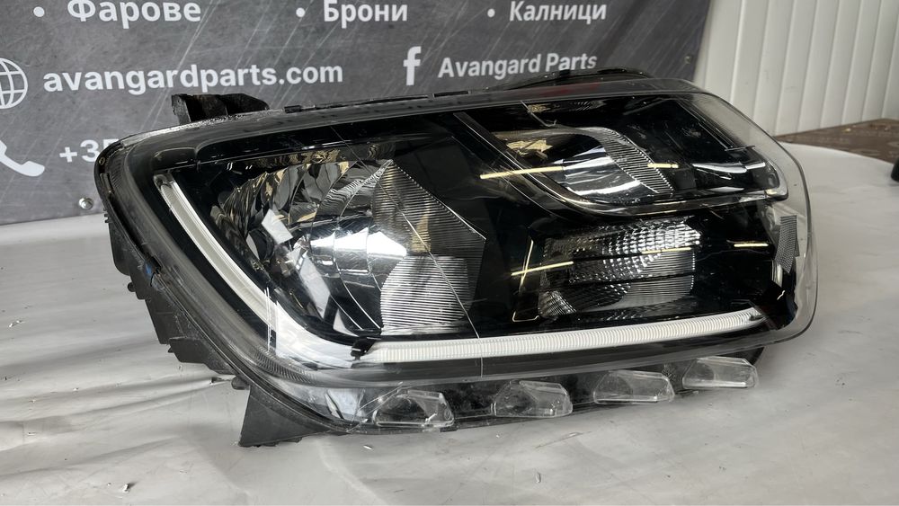 Фар Dacia Duster 2017- ляв и десен