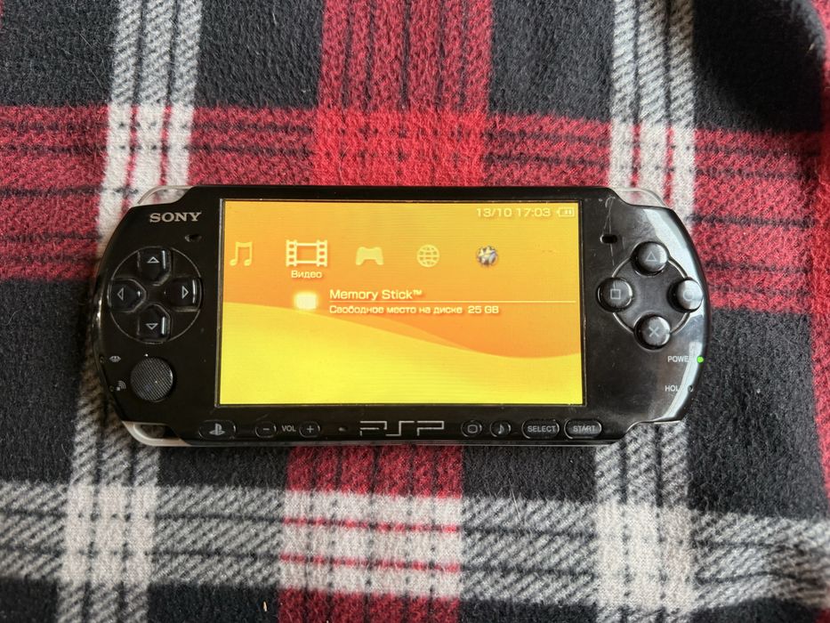 PSP редкая, рабочая в хорошем состоянии