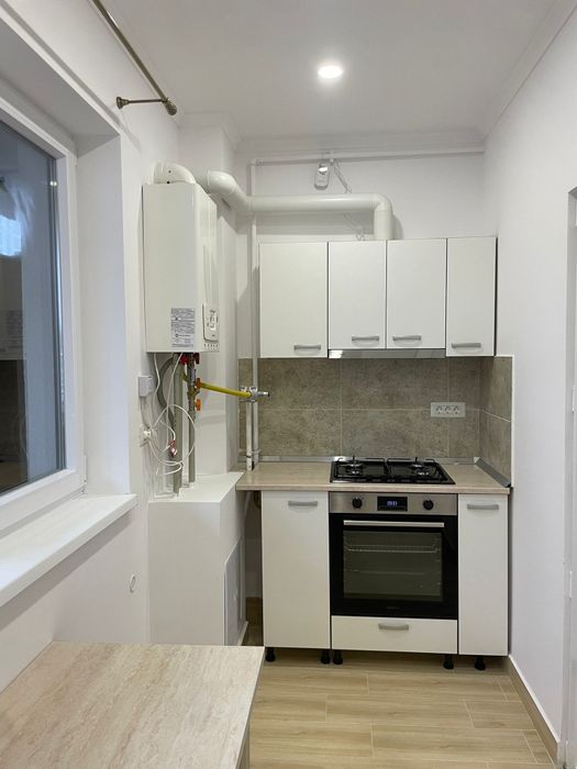 Inchiriez garsoniera militari residence