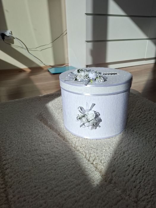 Специална украса за повод