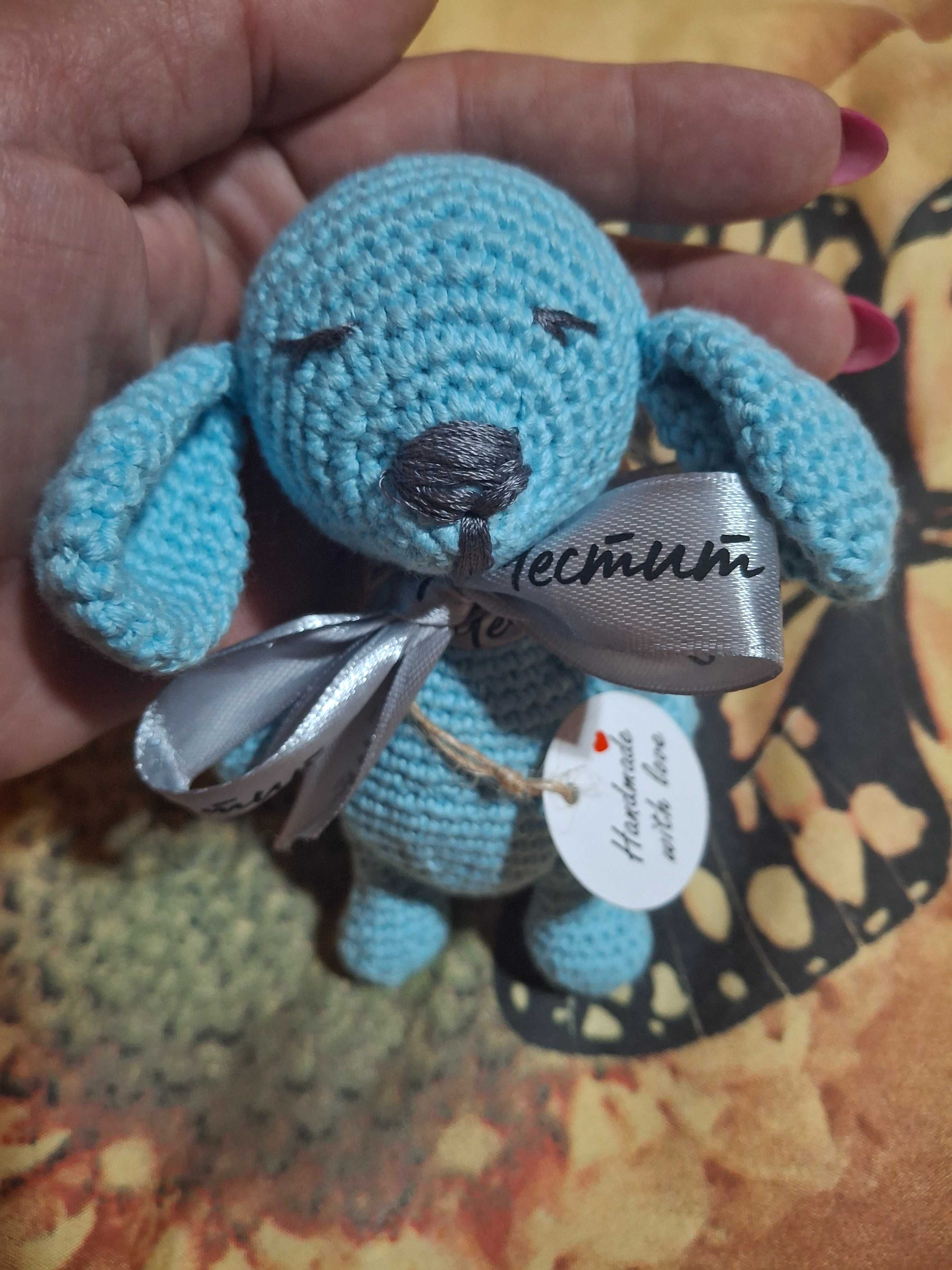 Плетена играчка мишле