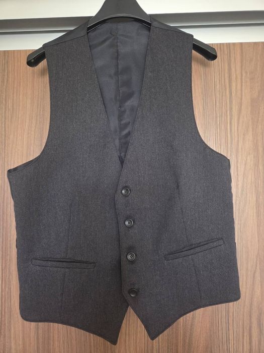 Мъжко официално елече