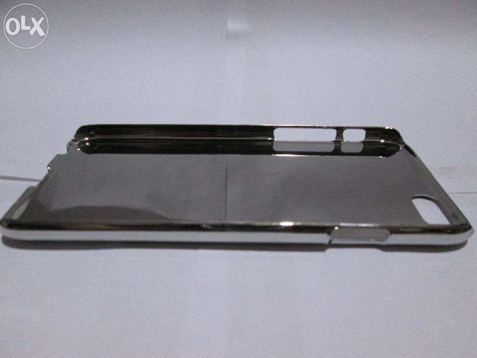 Husa Iphone 6, 6S aluminium brushed aspect metalic culori negru si gri