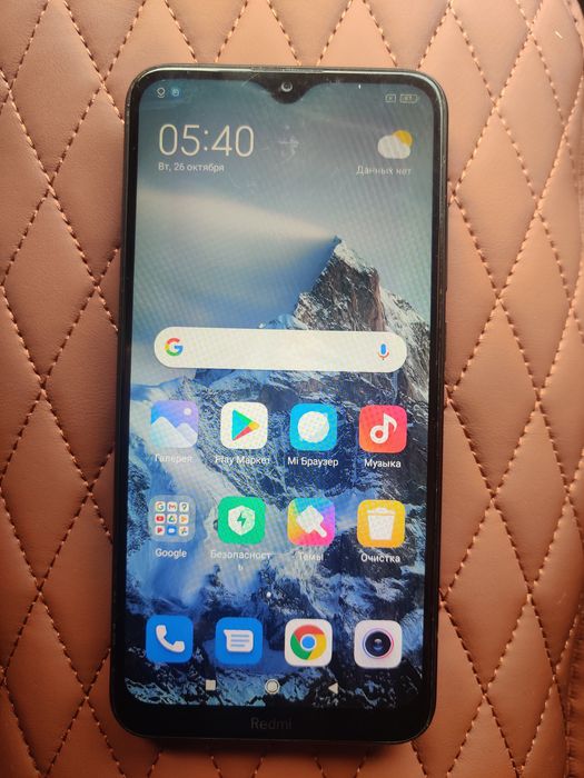 Продам смартфон Редми