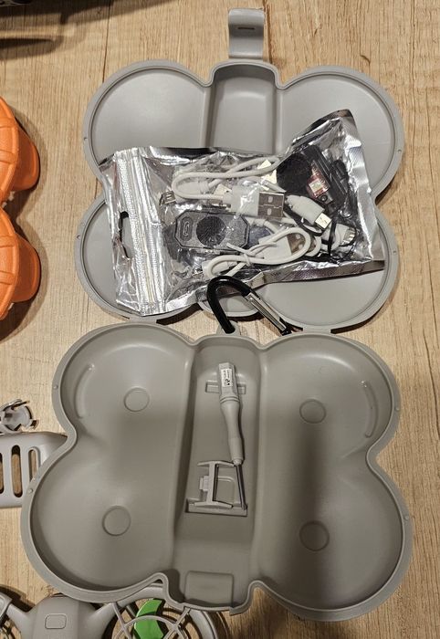 Drona DJI Neo si accesorii