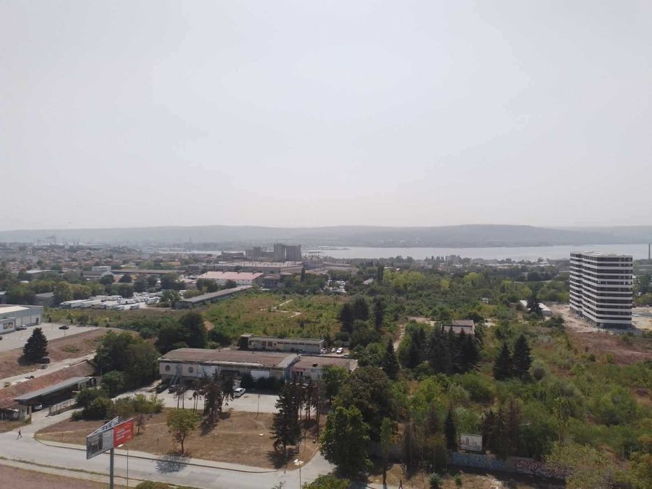 Продава се Тристаен апартамент в Варна, Трошево - 75 кв.м за 2174 €/кв.м - Снимка #1