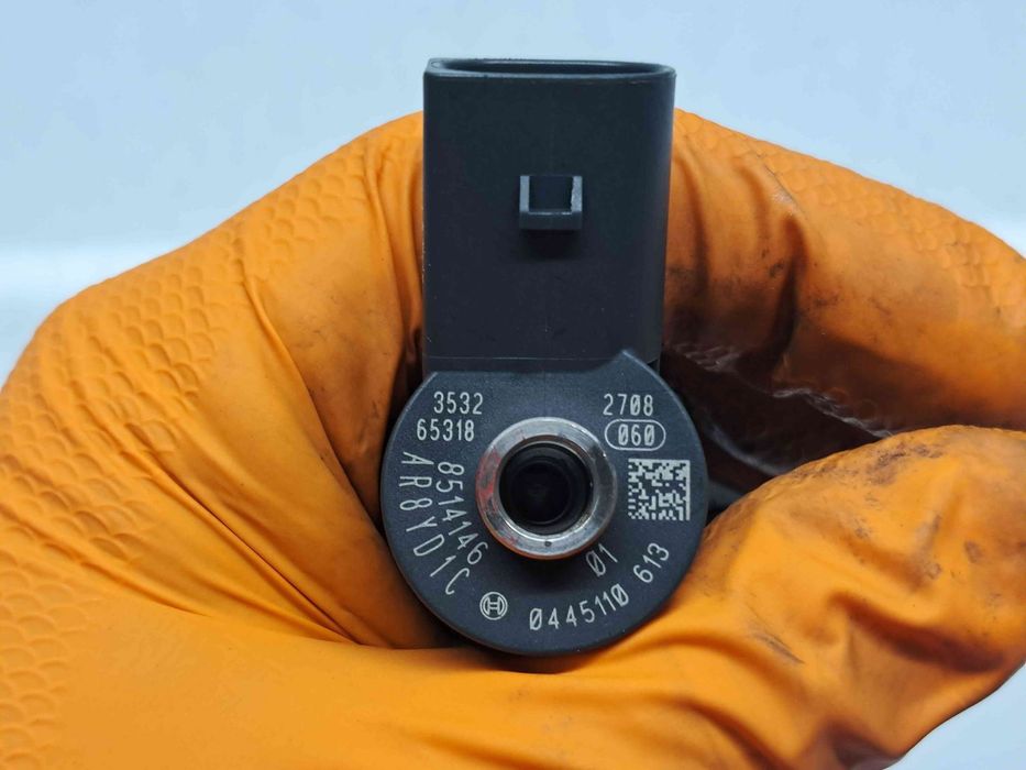 Injector  Bmw 1 (F20, F21) [Fabr 2011-2017] 0445110613-01 2.0 B47 110K