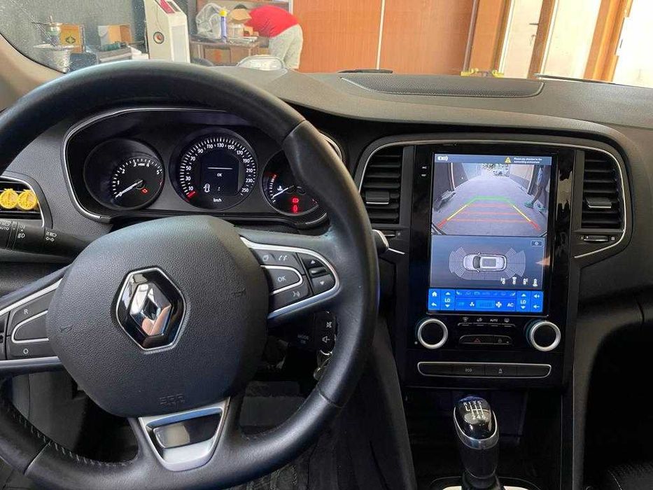 Navigatie Android Renault Megane 4  Waze Carplay QLED CAMERA CADOU