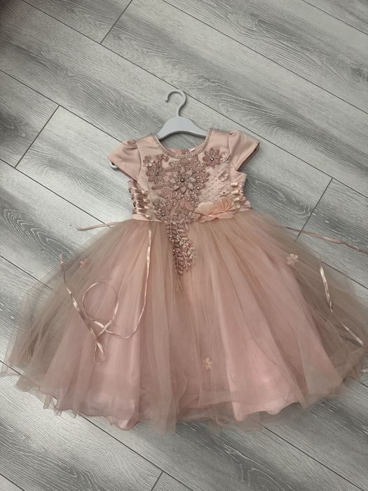 Платья/ вечерние платья  детский для девочек