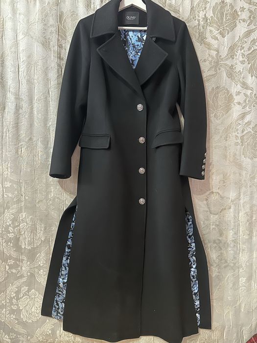 Шикарное стильное пальто Италия 48/50 размер