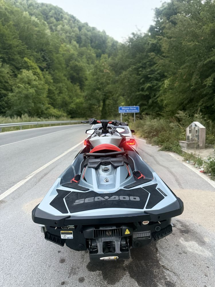 SEA DOO 300 rxp 2018 година с регистрация
