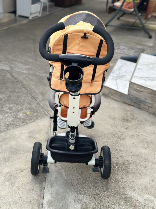 Tricicleta pentru copii