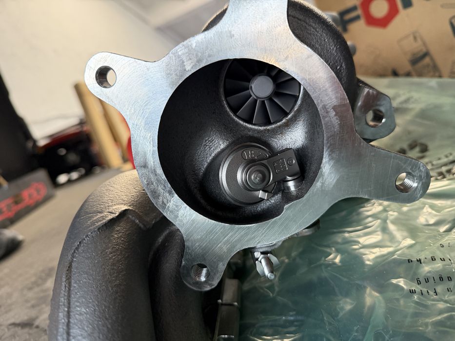 Турбо к04-064 BorgWarner чисто ново!