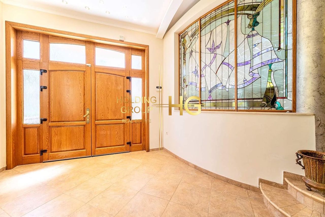 Продава се Къща в Варна, м-т Евксиноград - 660 кв.м за 1591 €/кв.м - Снимка #11