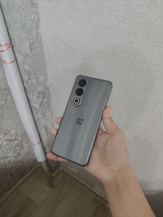 OnePlus ace 3v 256/12