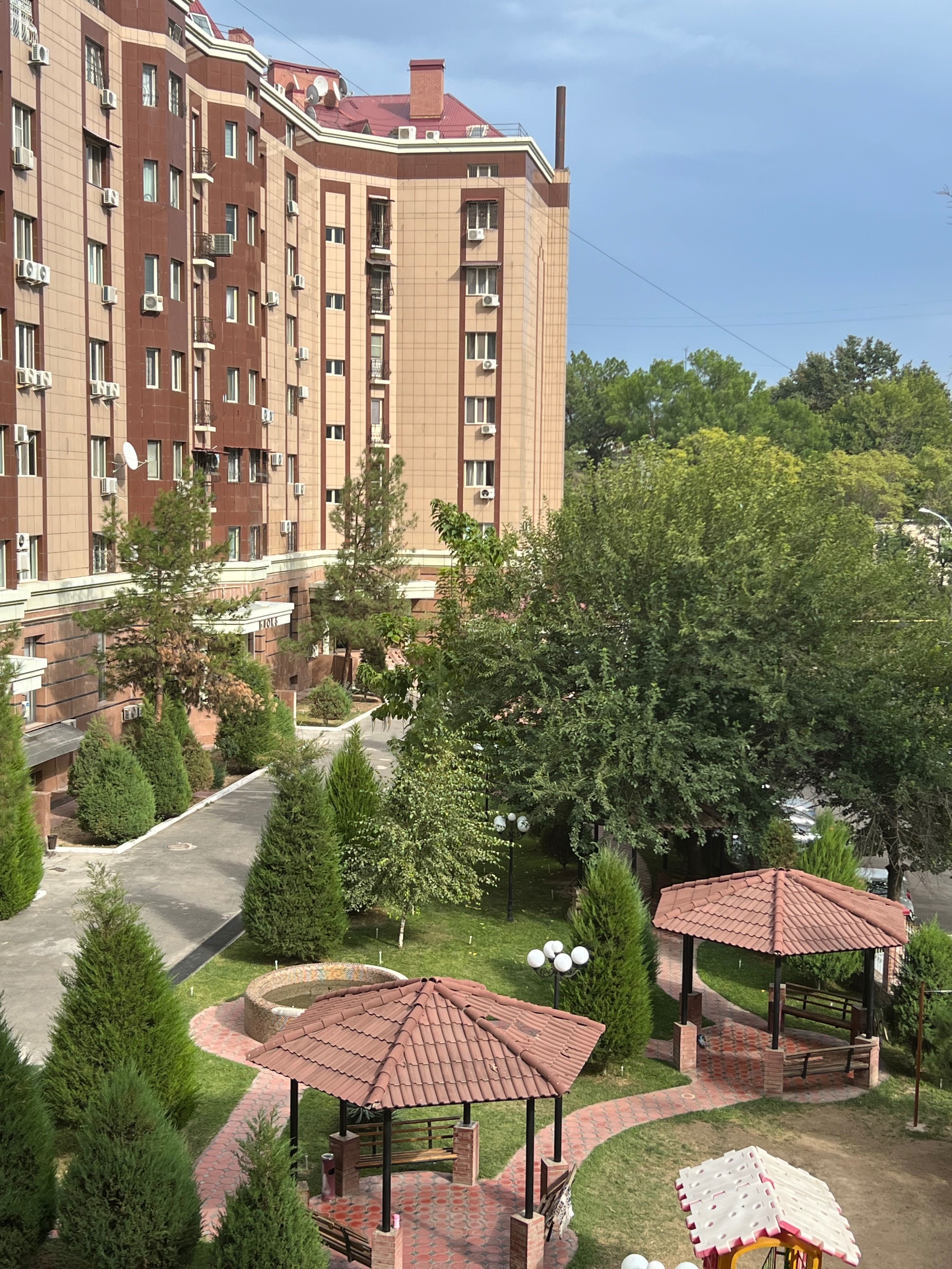 Ц-2 Сдается СВОЯ квартира в центре Алайский Гете ин-т Flat to rent