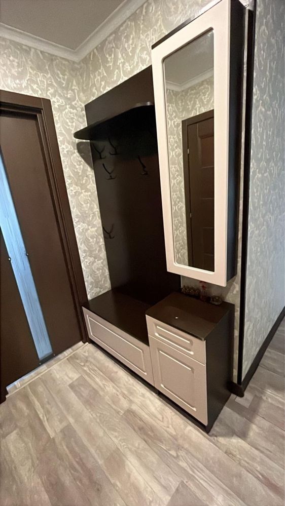 Продам прихожку.