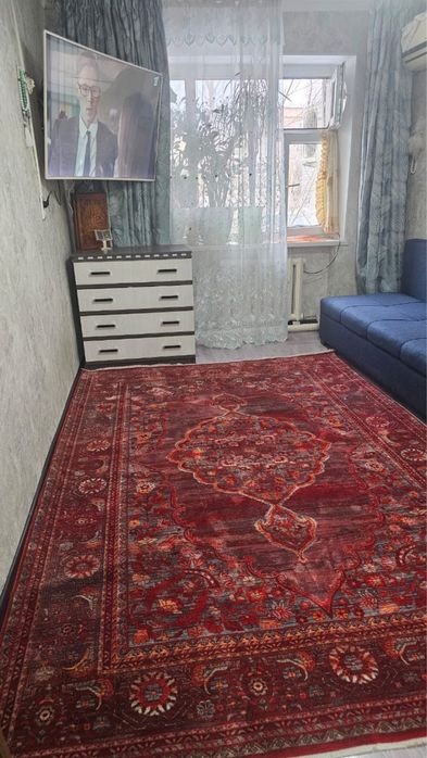 Продается квартира с удобным расположением.