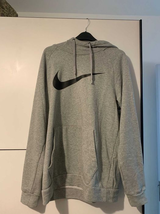 Hanorac Nike Dri-Fit S (merge si pt M)
