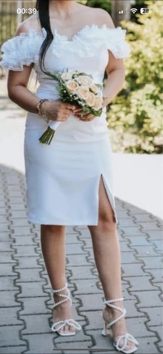 Rochie alba eleganta