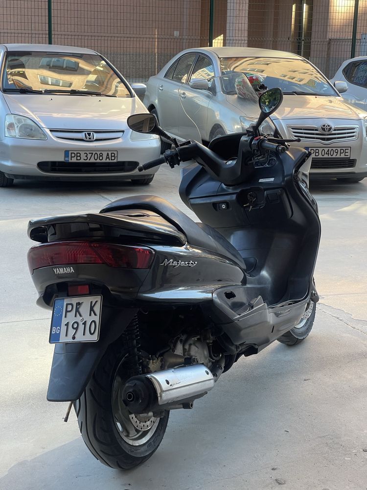 Yamaha majesty 250