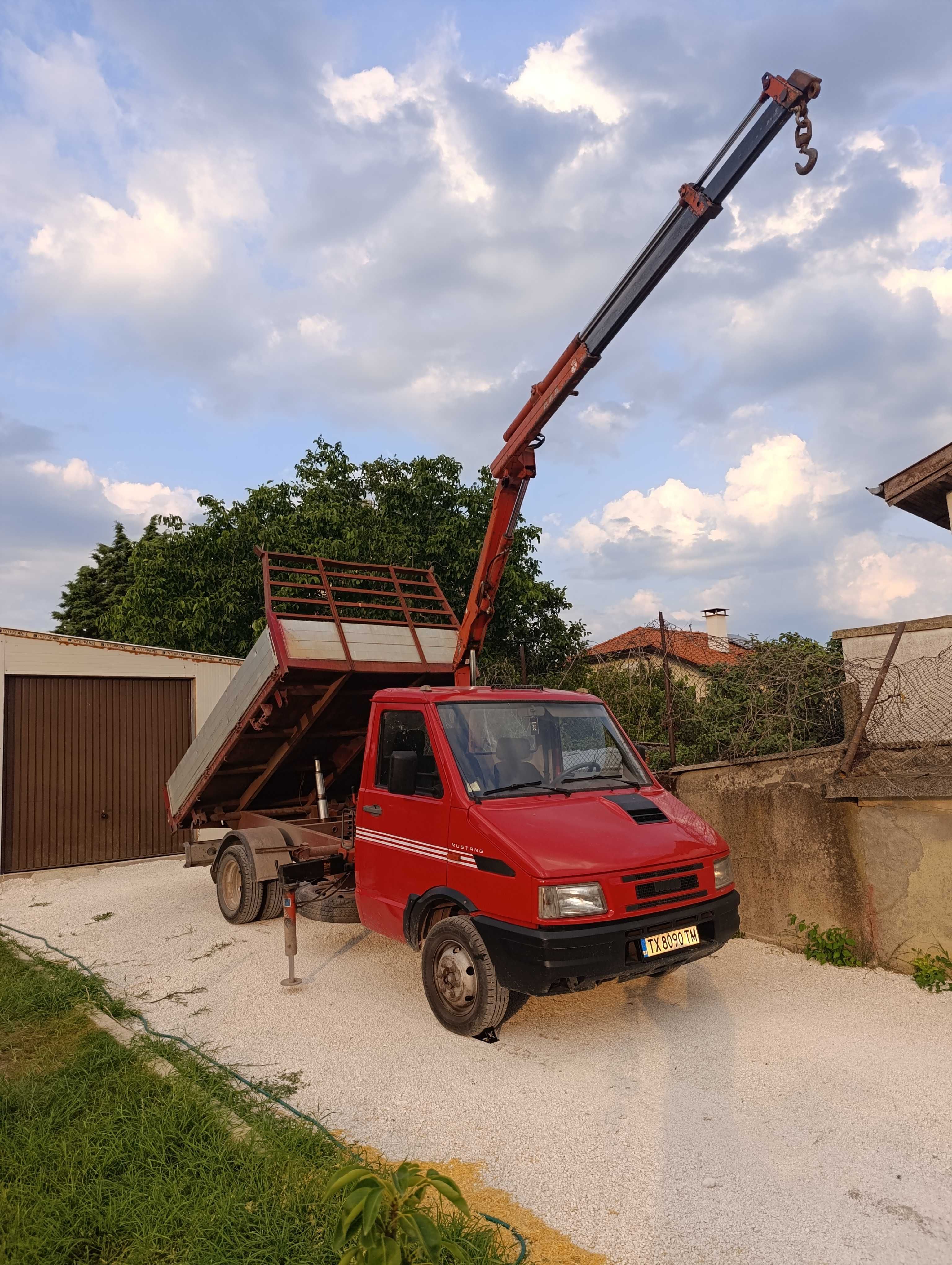 Самосвал с кран, Варна Виница