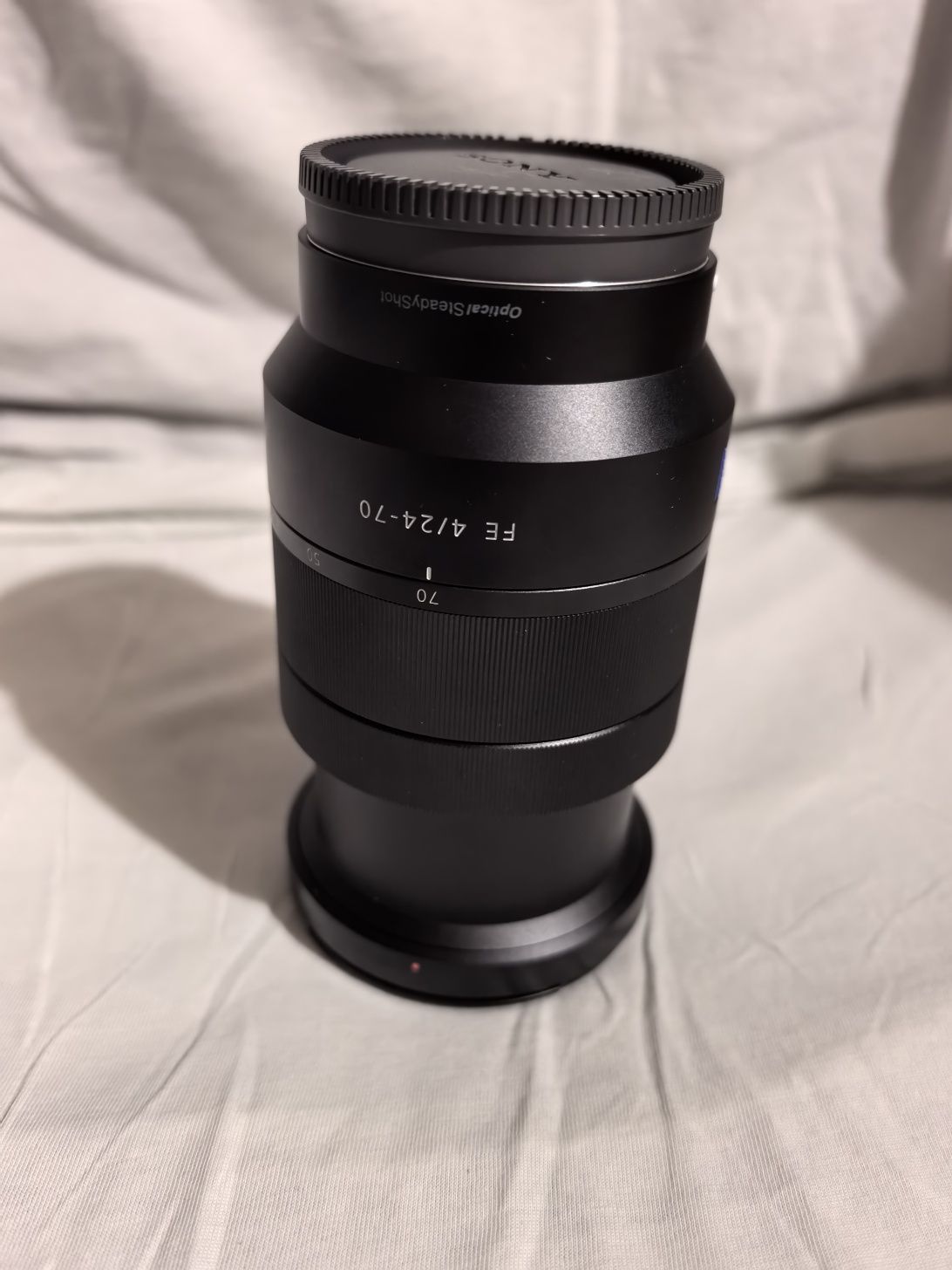 Обектив Sony FE 24-70mm f/4 Carl Zeiss OSS – Като нов, с калъфче