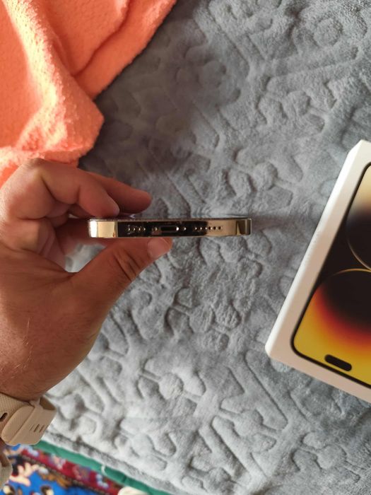 Iphone 14 Pro Max Gold