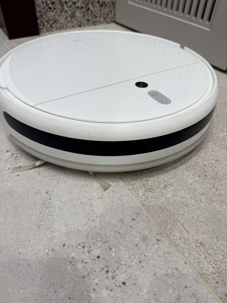 Робот-пылесос Xiaomi Mi Robot