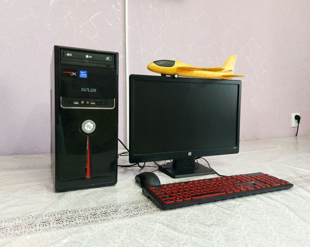 Компьютер Core i3 в комплекте